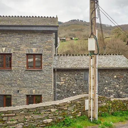 Valle Del Ibias - Segundo Izquierda Apartament